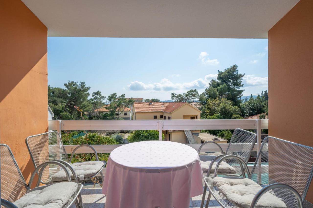 Laidback Apartments Orebic Luaran gambar